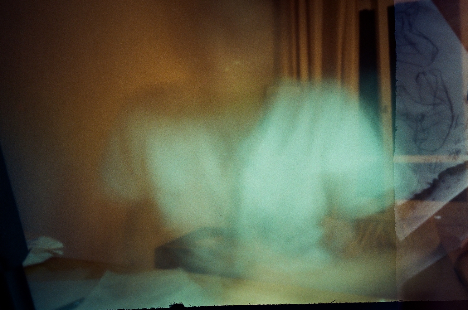 별, 대퇴골, 핀홀카메라